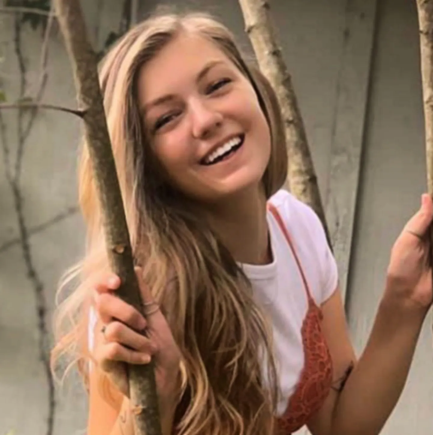 Gabija Petito.