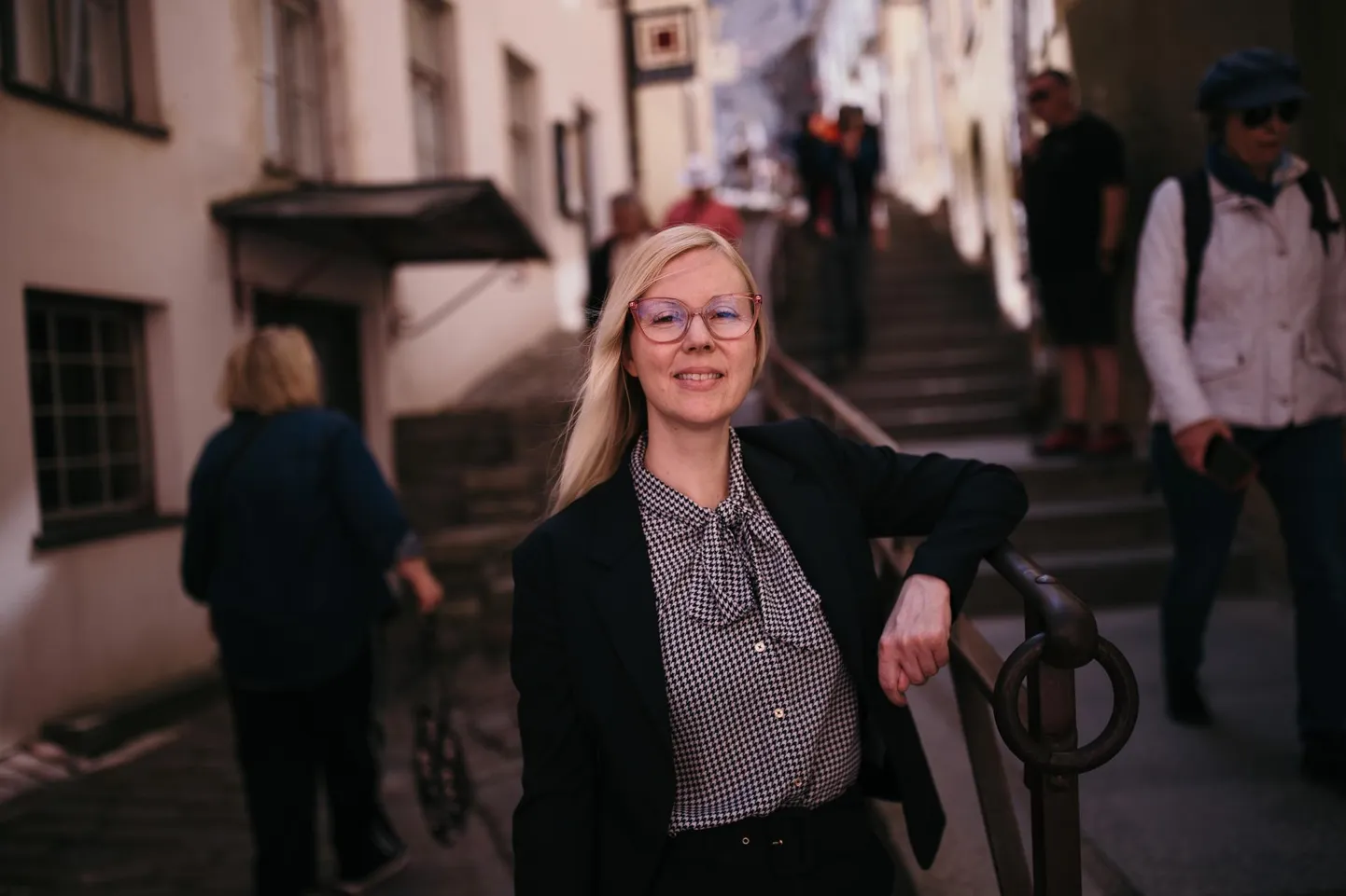 Infosõja uurija Jessikka Aro ​ütleb, et Vene luure teab väga hästi, keda värvata propagandat levitama – antisotsiaalseid ja mässumeelseid inimesi. Aro viibis Tallinnas HeadReadi festivaliga seoses.