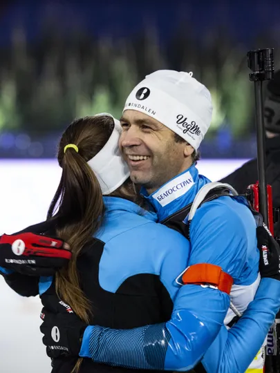 Darja Domratševa abikaasa Ole Einar Björndaleni embuses.