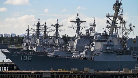 ASV nosūta trīs karakuģus uz Venecuēlas piekrasti