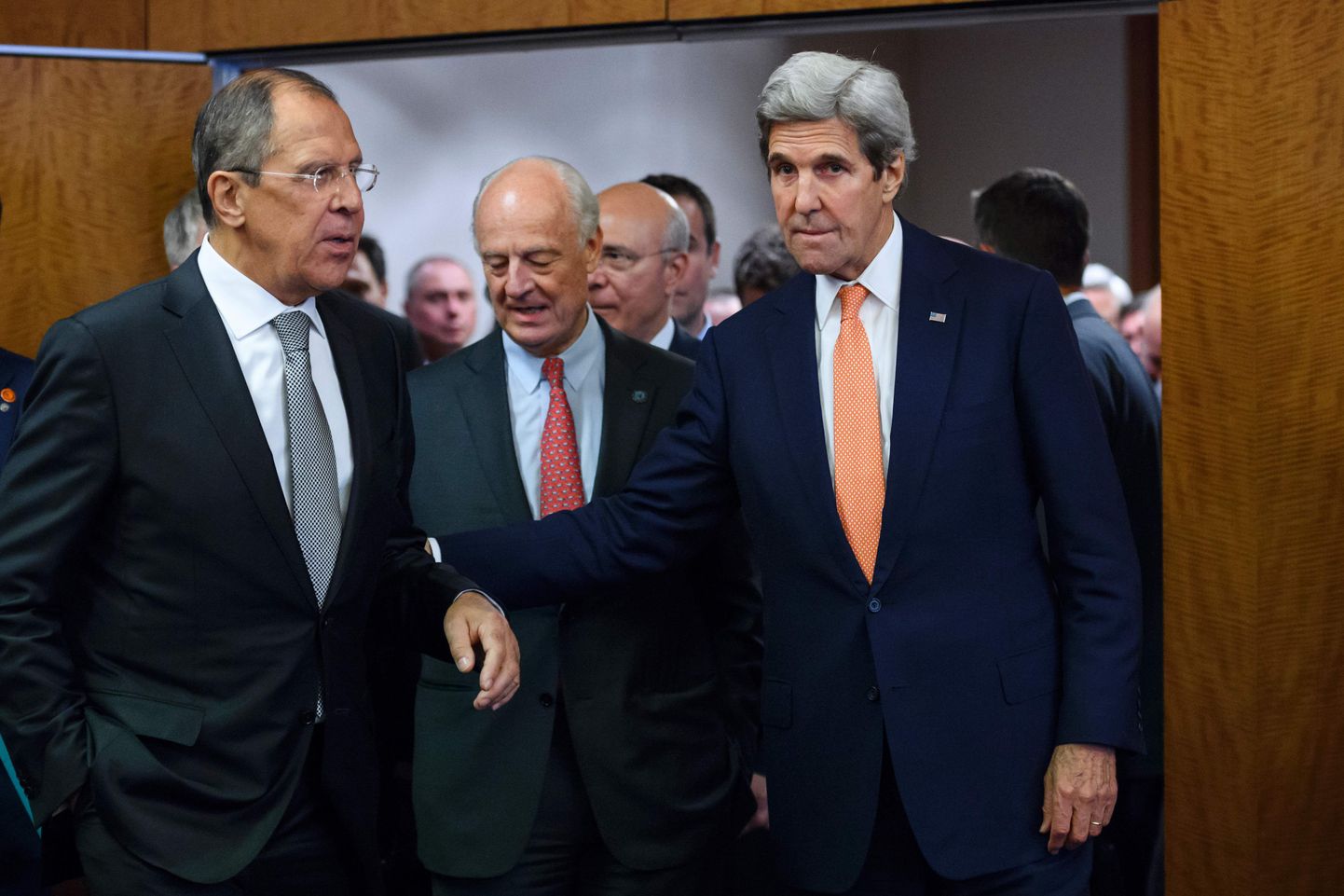 Vene välisminister Sergei Lavrov, ÜRO eriesindaja Süürias Staffan de Mistura ja USA välisminister John Kerry Genfi kõnelustel.