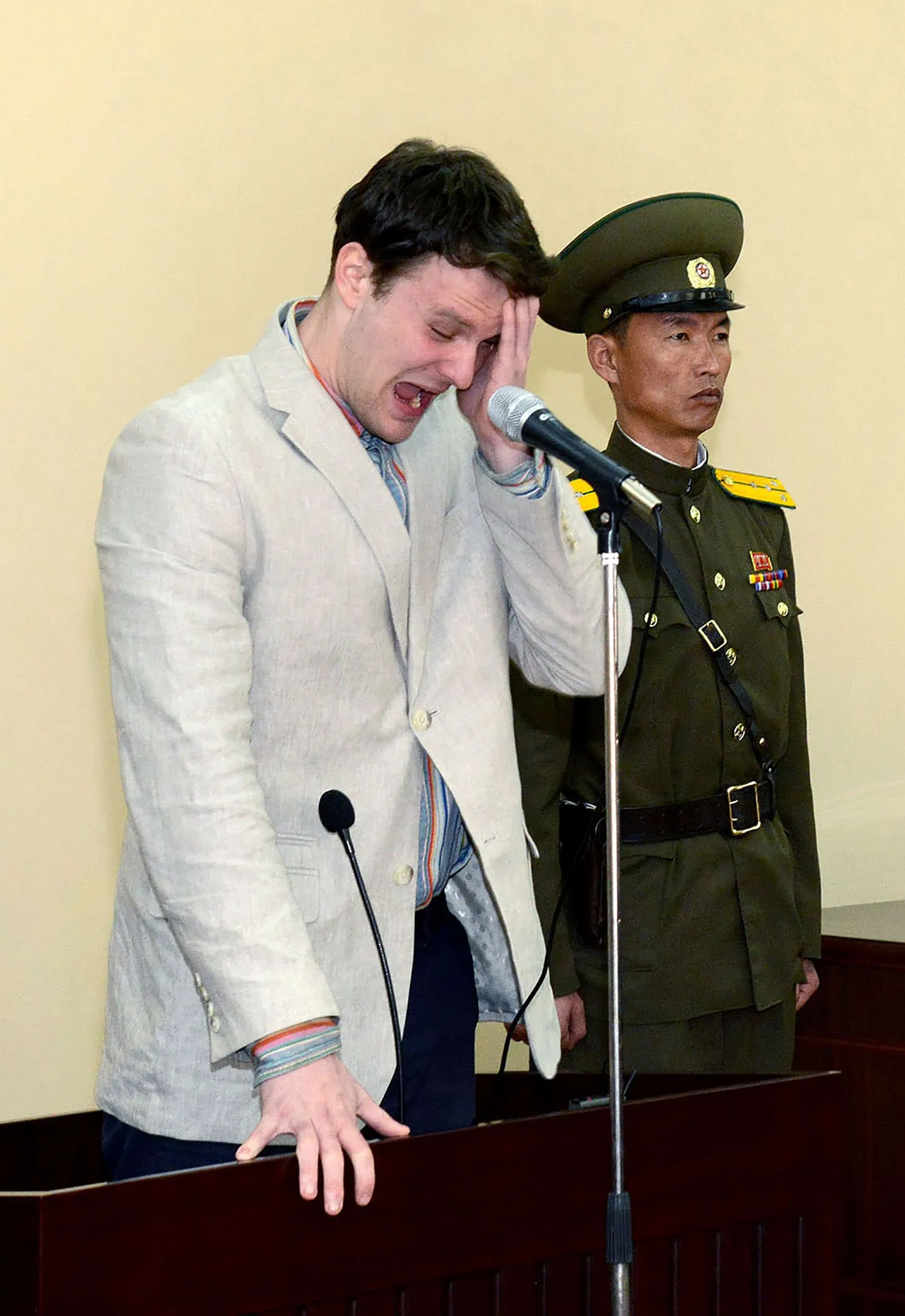 Otto Frederick Warmbier möödunud aasta märtsis Põhja-Korea ülemkohtus Pyongyangis.