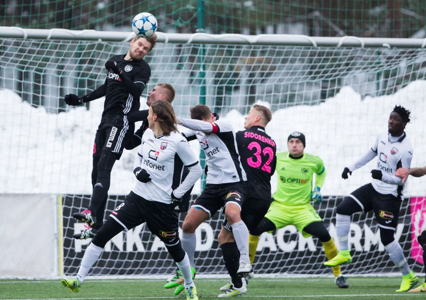 Infonet võitis hooaja viimases voorus 2:1 Nõmme Kaljut ja krooniti esimest korda Eesti meistriks.