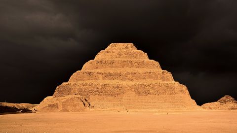 Kahtlustatakse, et 4600 aasta vanuse püramiidi ehitamiseks kasutati seda tänapäevast tehnoloogiat