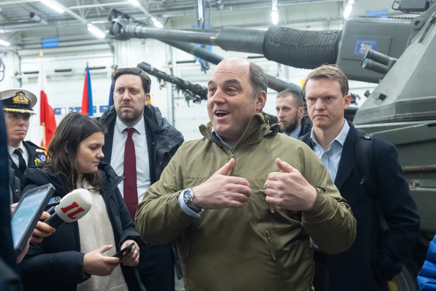 19.01.2023. Ramsteini formaadi eelne doonorkohtumine Tapa sõjaväelinnakus, esiplaanil Briti kaitseminister Ben Wallace.