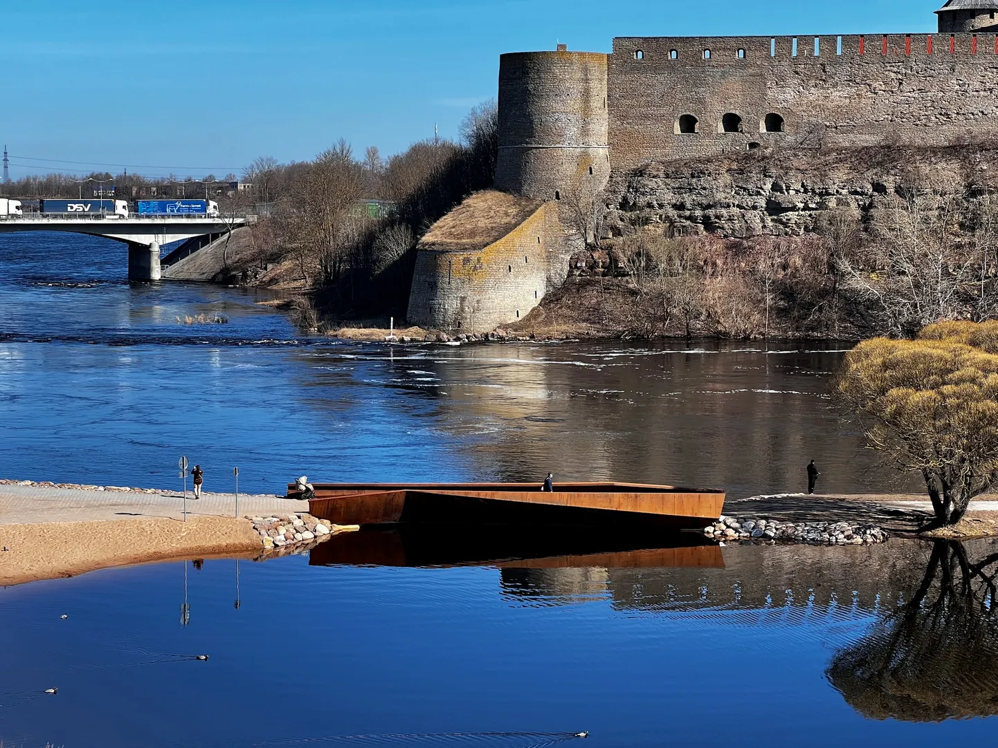 Река Нарва.