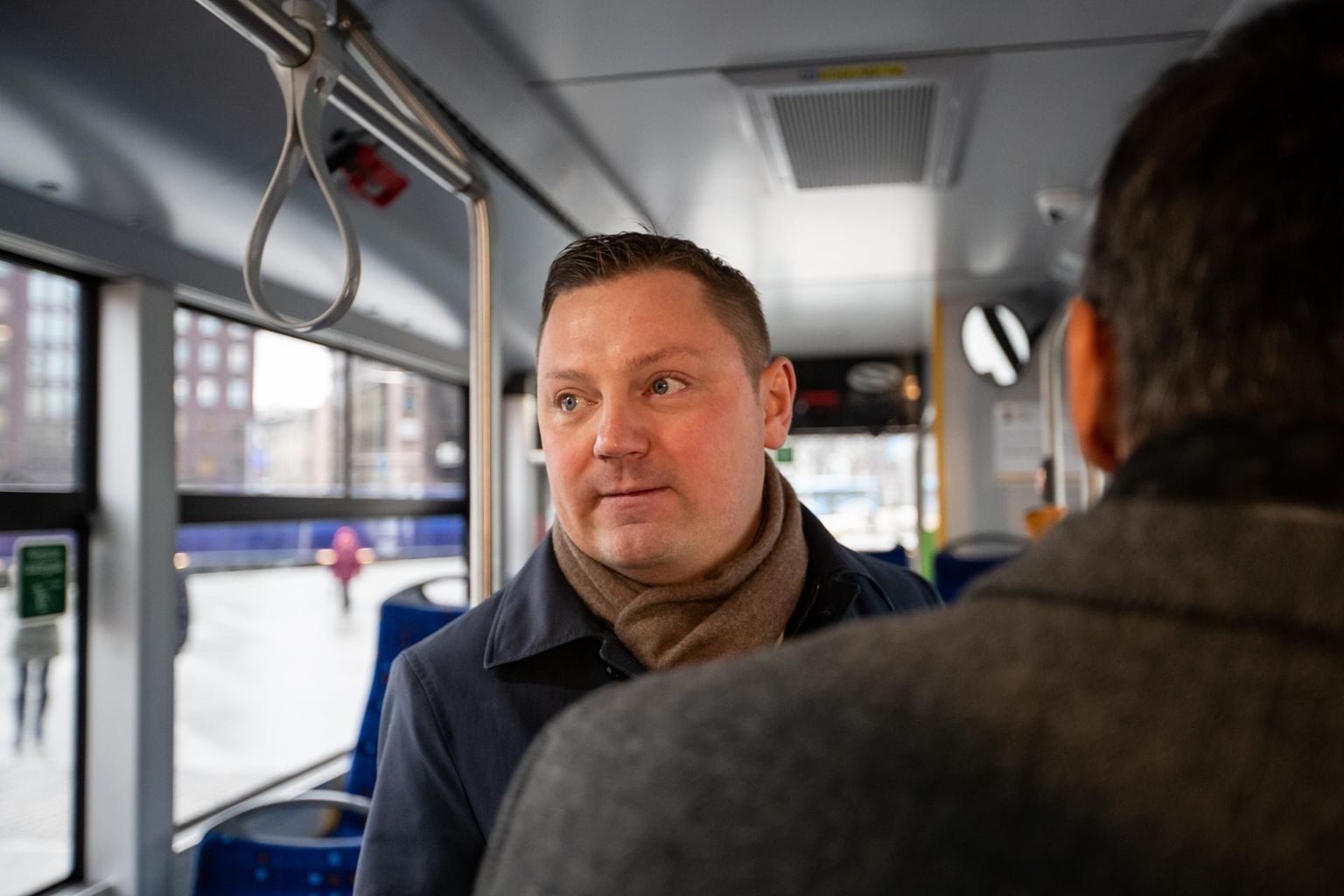 Tallinna Linnatranspordi juht Deniss Boroditš uute gaasibusside esitlusel 10. detsembril 2019.
