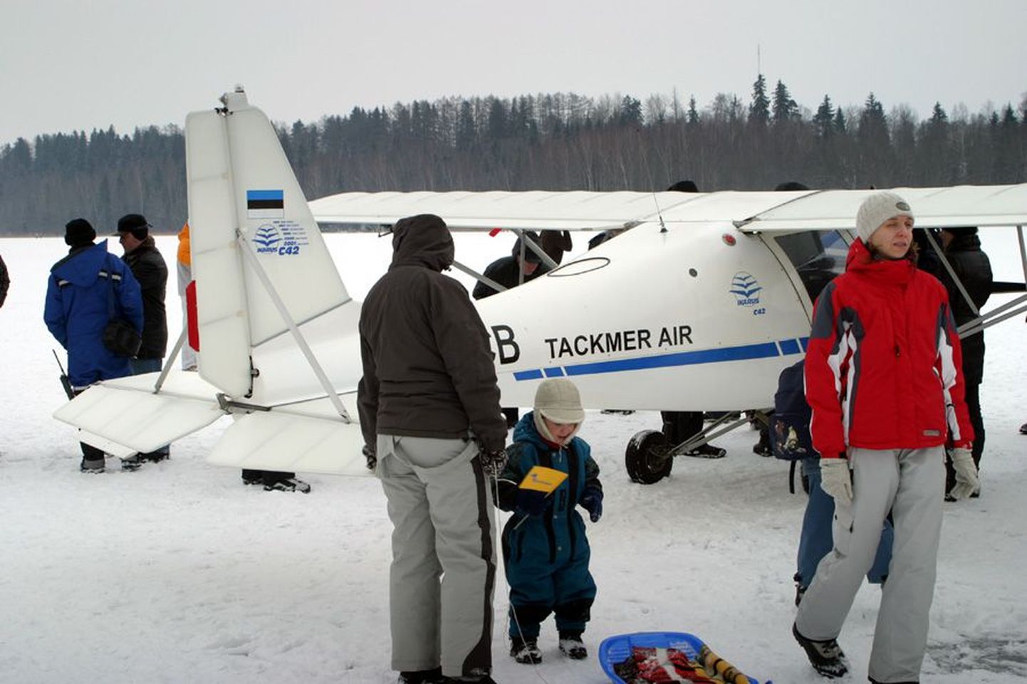 Lennupiknik Viljandi järvel