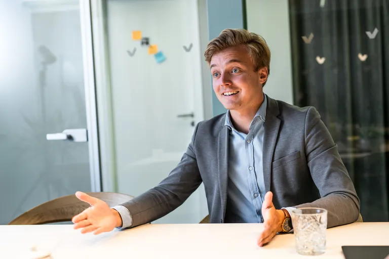 JA Eesti Vägev Vilistlane 2018 Kaarel Kotkas, kes on Veriff OÜ asutaja ja tegevjuht.