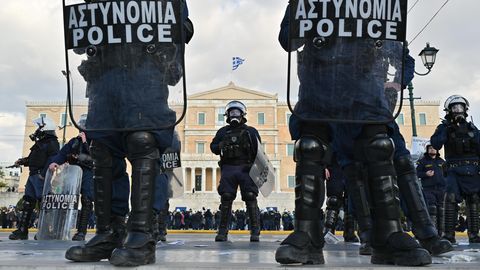 Kreeka võimud pidasid kinni terrorirünnakut kavandanud pales