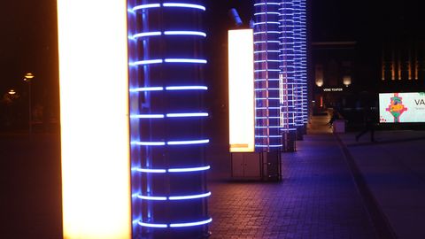 Галерея: площадь Вабадузе украсилась световой декорацией к юбилею Эстонской Республики 