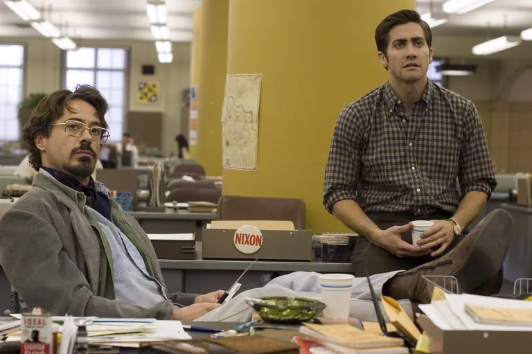 Kaader filmist «Zodiac». Robert Downey Jr ja Jake Gyllenhaal kehastasid ajakirjanikke, kes uurisid Zodiac Killeri tapmisjuhtumeid ja krüptogramme