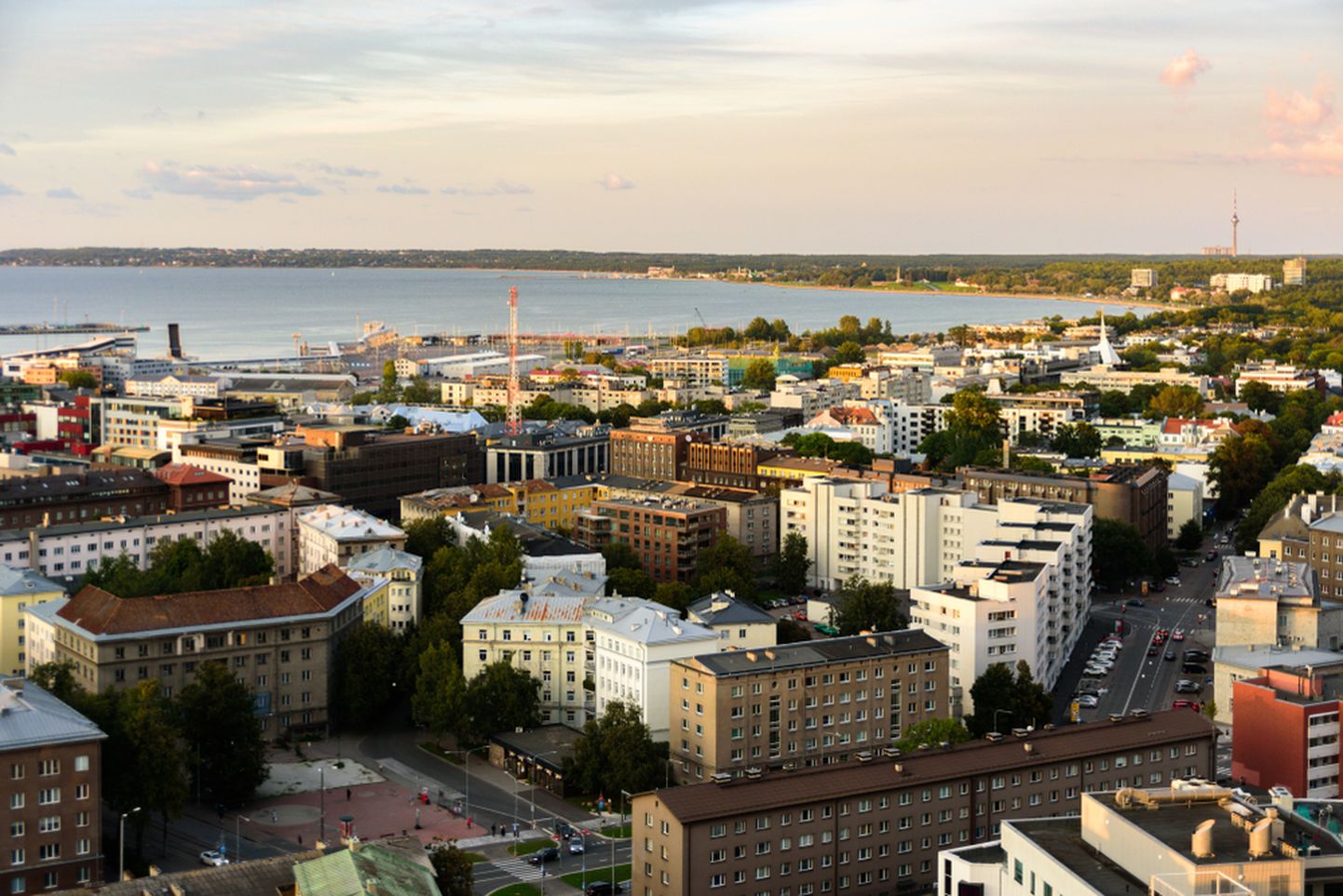 Tallinnas tehti augustis 873 korteritehingut, mis oli viiendik rohkem kui aasta tagasi.