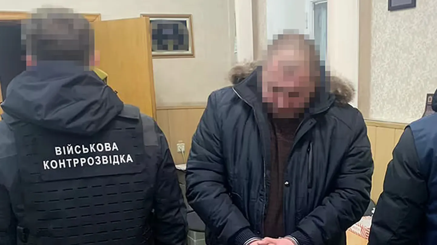 Чиновника Минобороны Украины подозревают в хищении при закупке боеприпасов