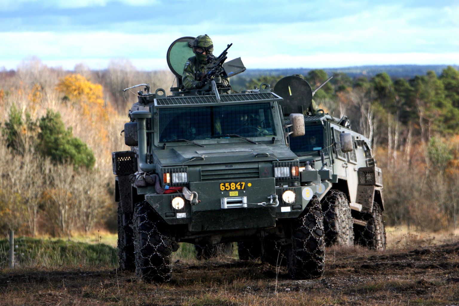 Rootsi kaitsejõudude soomuk «Galten» militaarõppusel Gotlandi saarel.