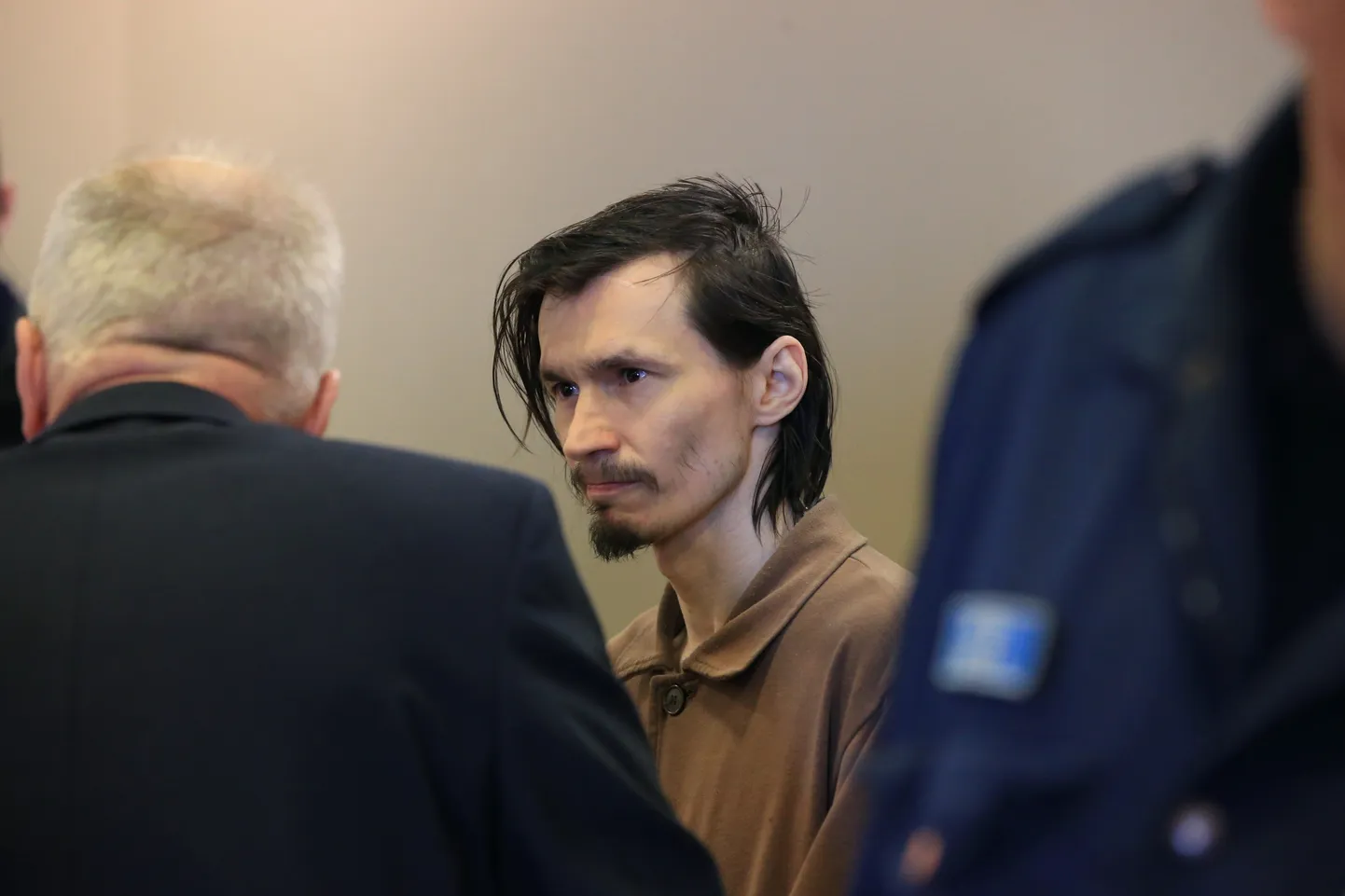 Kohtuistung sarimõrvar Juri Ustimenko (pildil) ja politseinike tulistamise eest vangis istuva Nikolai Lilitškini üle süüdistatuna vangivalvuri mõrvakatses.
ma/Foto MARGUS ANSU EESTI MEEDIA
