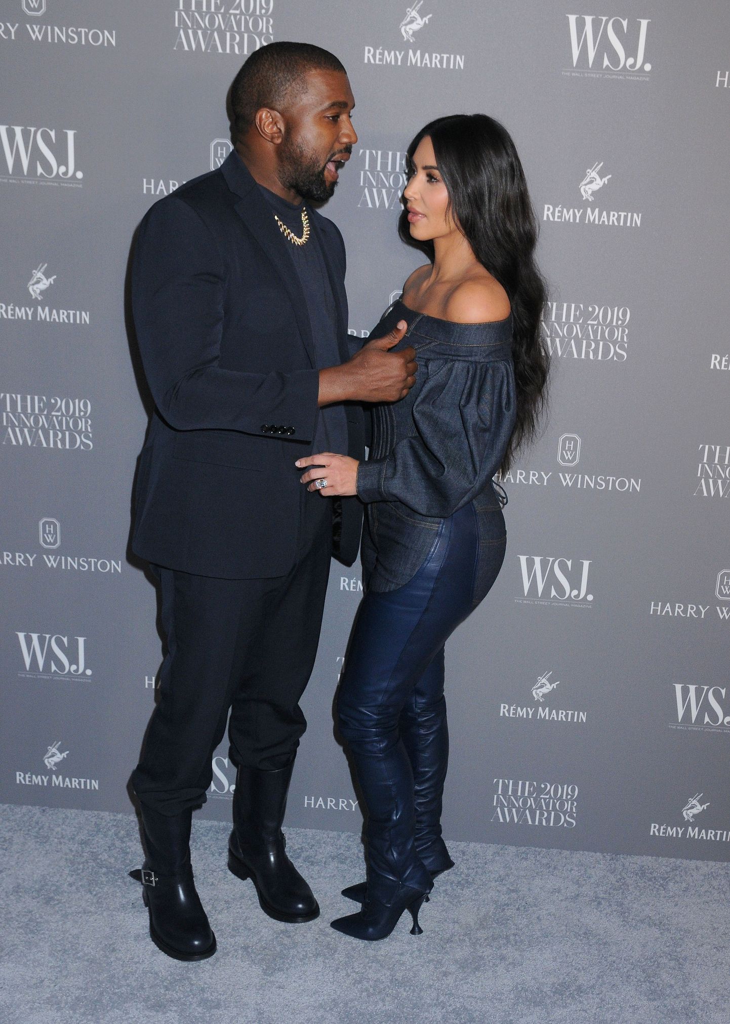 Kanye West koos abikaasa Kim Kardashian Westiga 2019. aasta novembris.