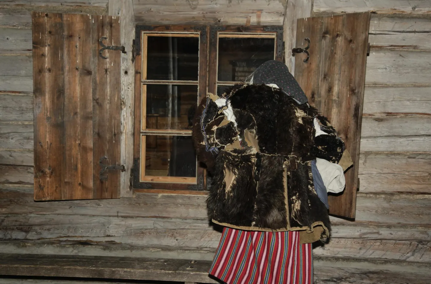Mardipäeva tähistamine nihkub Halloweeni mõjul avalikust ruumist üha enam eemale, kooli- ja muuseumikeskkonda.