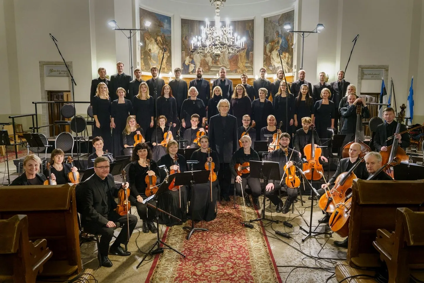 Tõnu Kaljuste, Eesti Filharmoonia Kammerkoor ja Tallinna Kammerorkester.