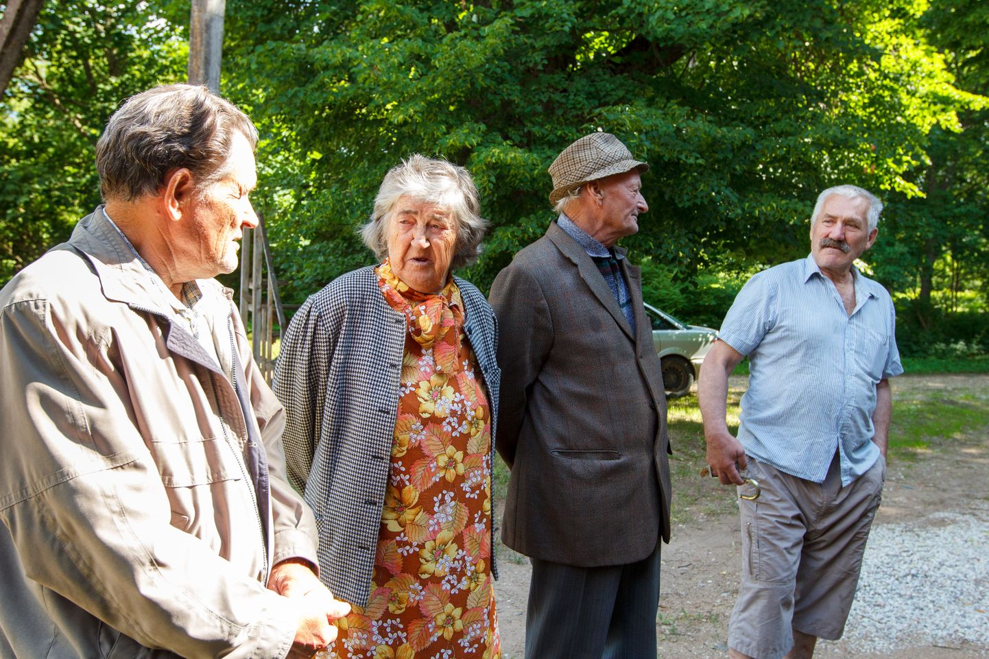 Valjo Kängsepp (vasakult), Eha Kübarsepp, Toomas Kübarsepp ja Vello Paidre
