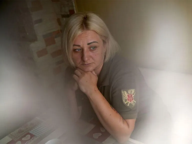 "В Таганроге [в изоляторе] живут и работают одни чудовища", – говорит Ирина Стогний