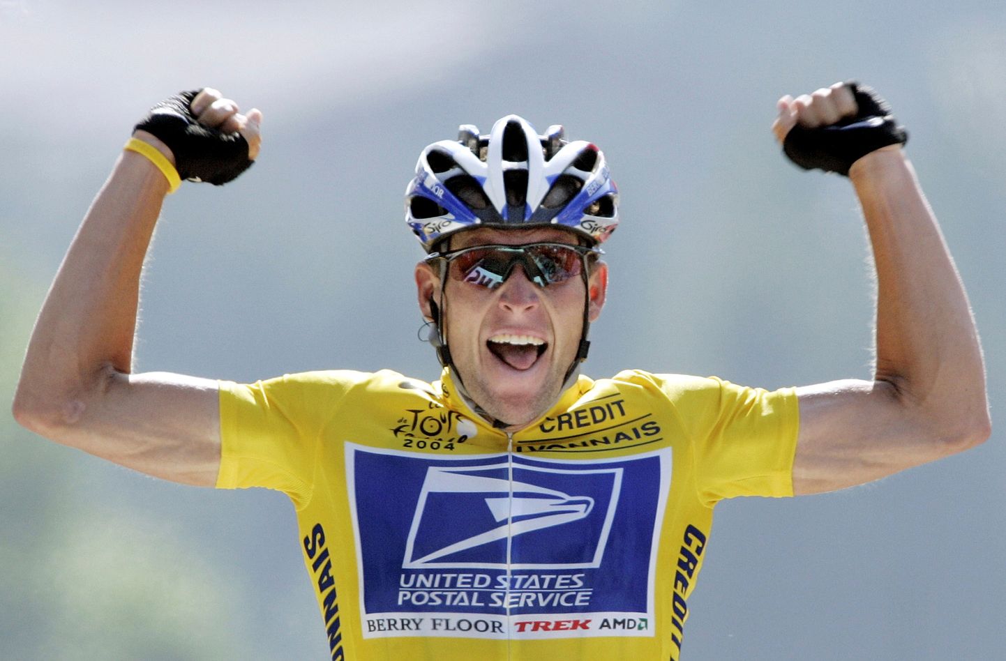 Знаменитый американский велогонщик Лэнс Армстронг.