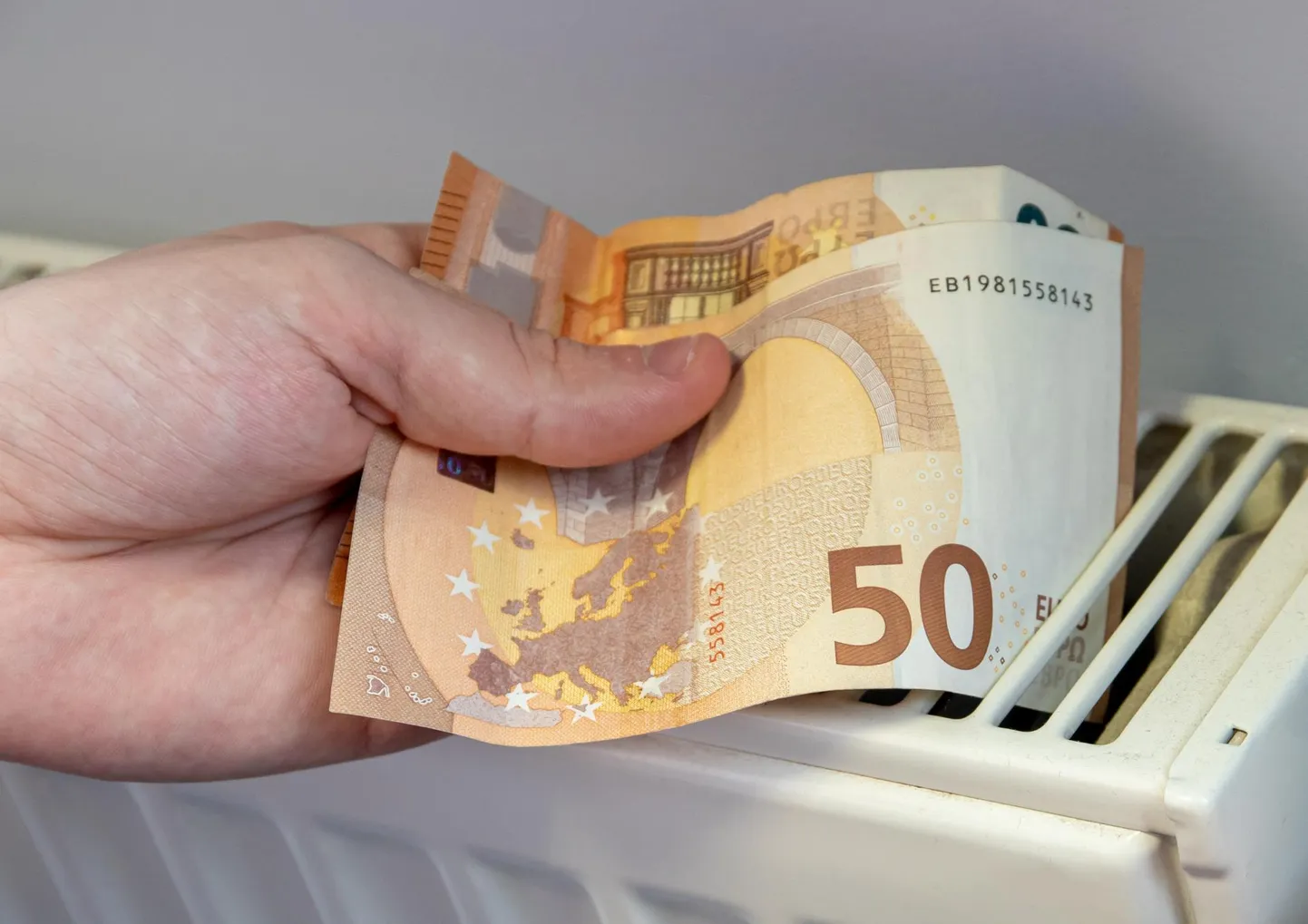 Mitmes kaugküttepiirkonnas Pärnumaal langes sel sügisel toasooja hind.