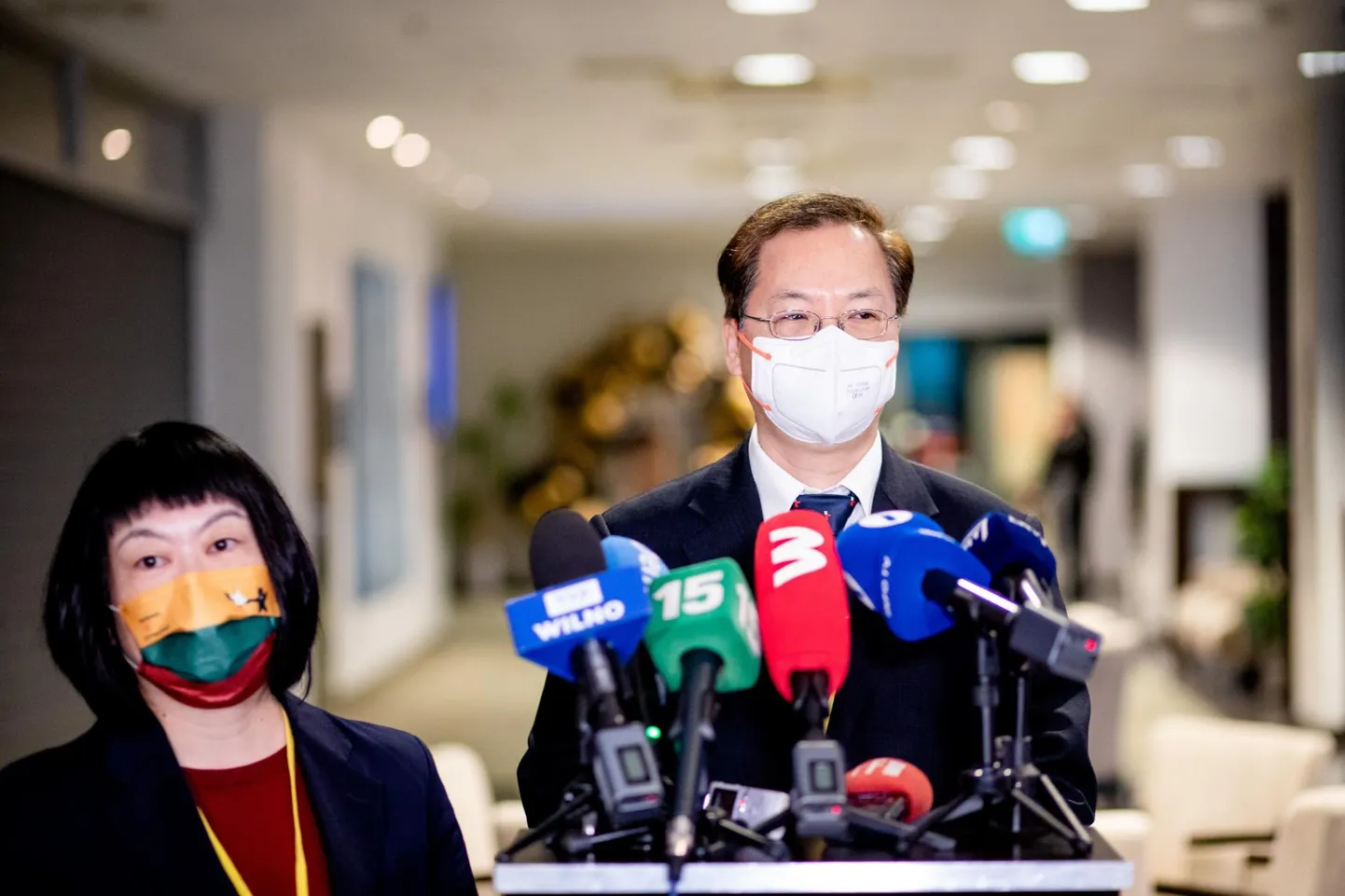 Läinud nädalal käis Leedus Taiwani delegatsioon riikliku arengu nõukogu ministri Kung Ming-hsin (paremal) juhtimisel, et tihendada koostööd Vilniuse ja Taipei vahel.