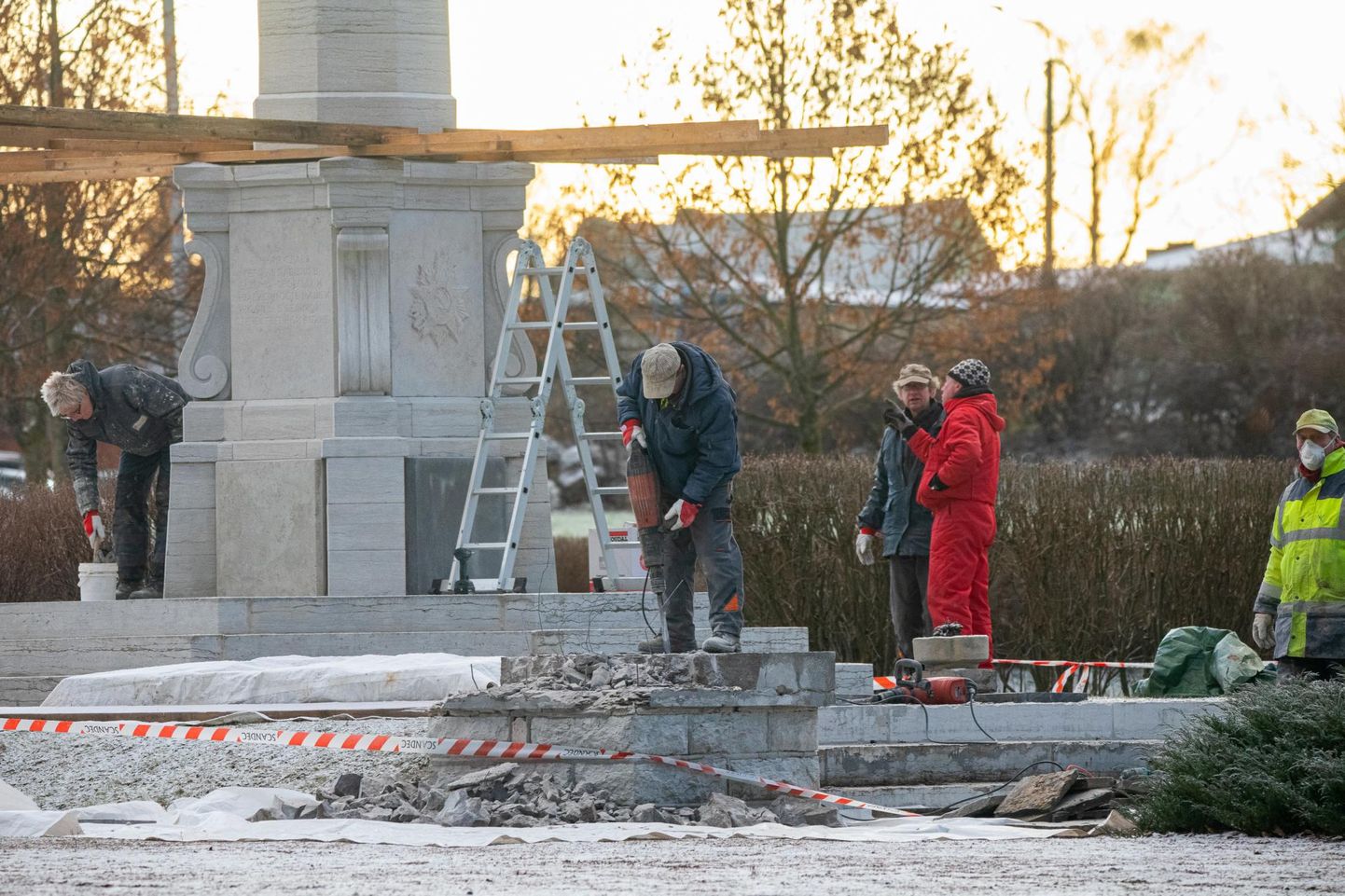 Venemaa saatkonna tellimusel remonditakse Rakveres hukkunud punaväelaste monumenti.