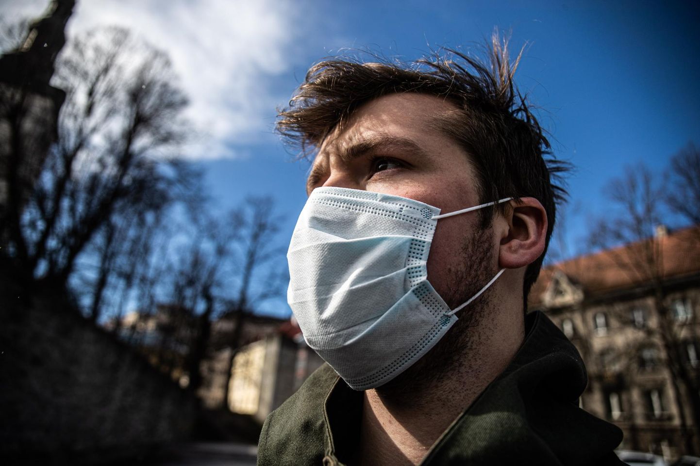 Uus koroonaviirus on nakkavam kui gripp ning seepärast on oluline kaitsta ennast ja teisi.