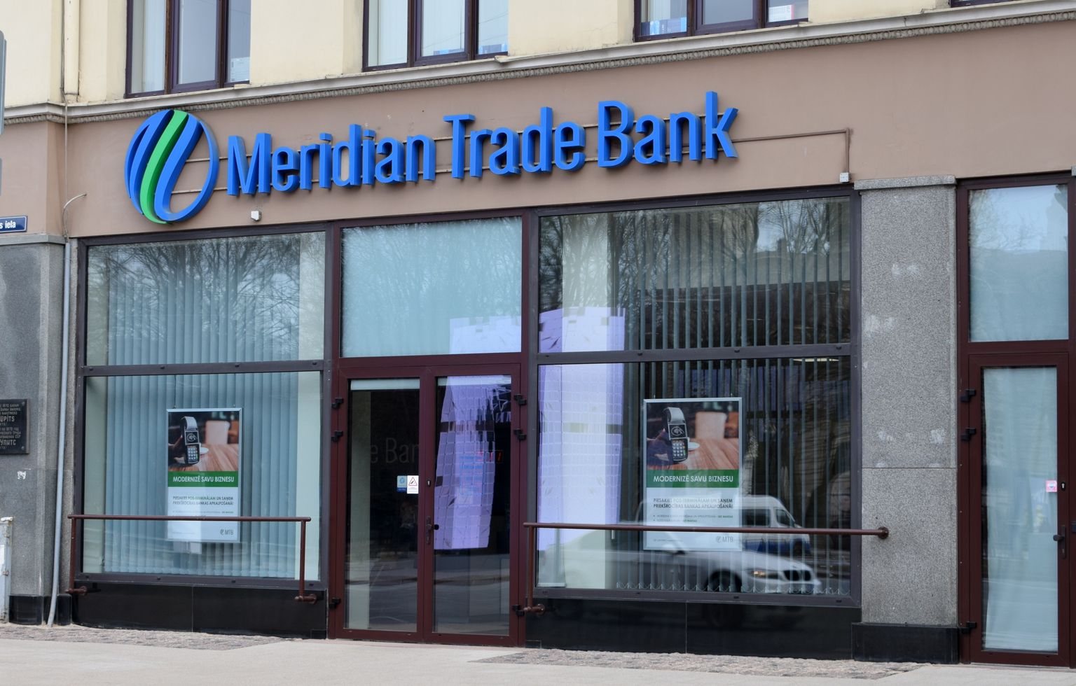 Meridian Trade Bank
