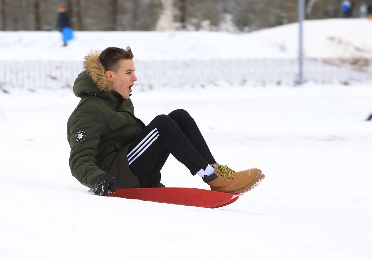 Mõnelgi pool saab taas talverõõme nautida.