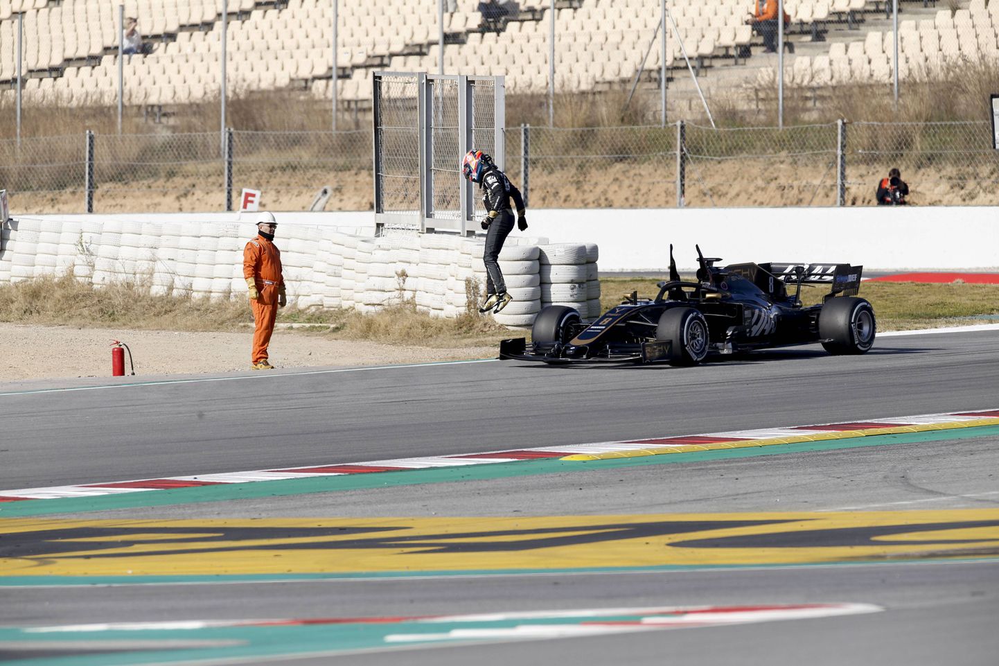 Romain Grosjean oli üks eile pirueti teinud pilootidest.