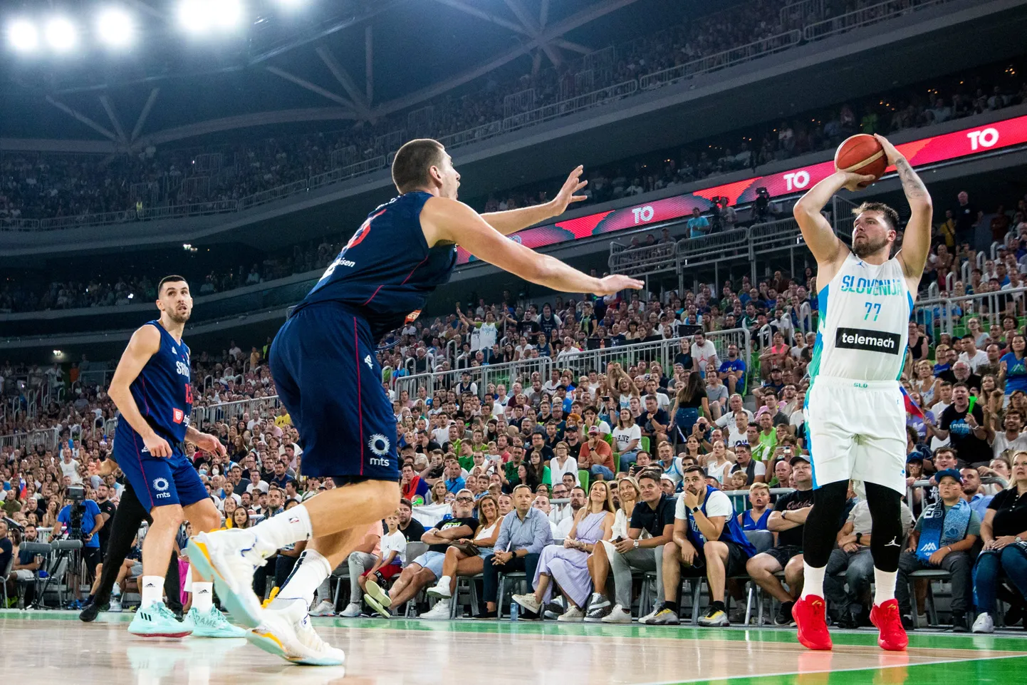 Luka Dončić (viskel) ja Nikola Jokić (vasakul) – mehed, kes võivad vabalt tõusta EMi suurimateks staarideks.