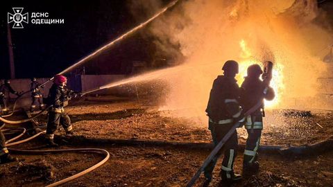 Krievu dronu triecienā smagi cietis Odesas apgabals