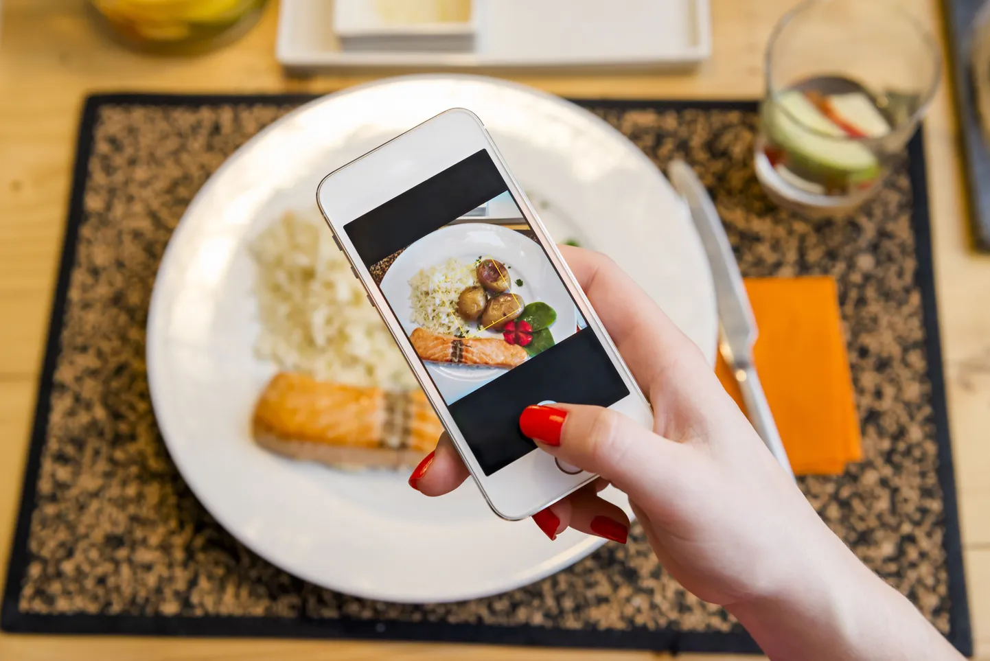 Instagramis leidub ohtralt toidupilte.