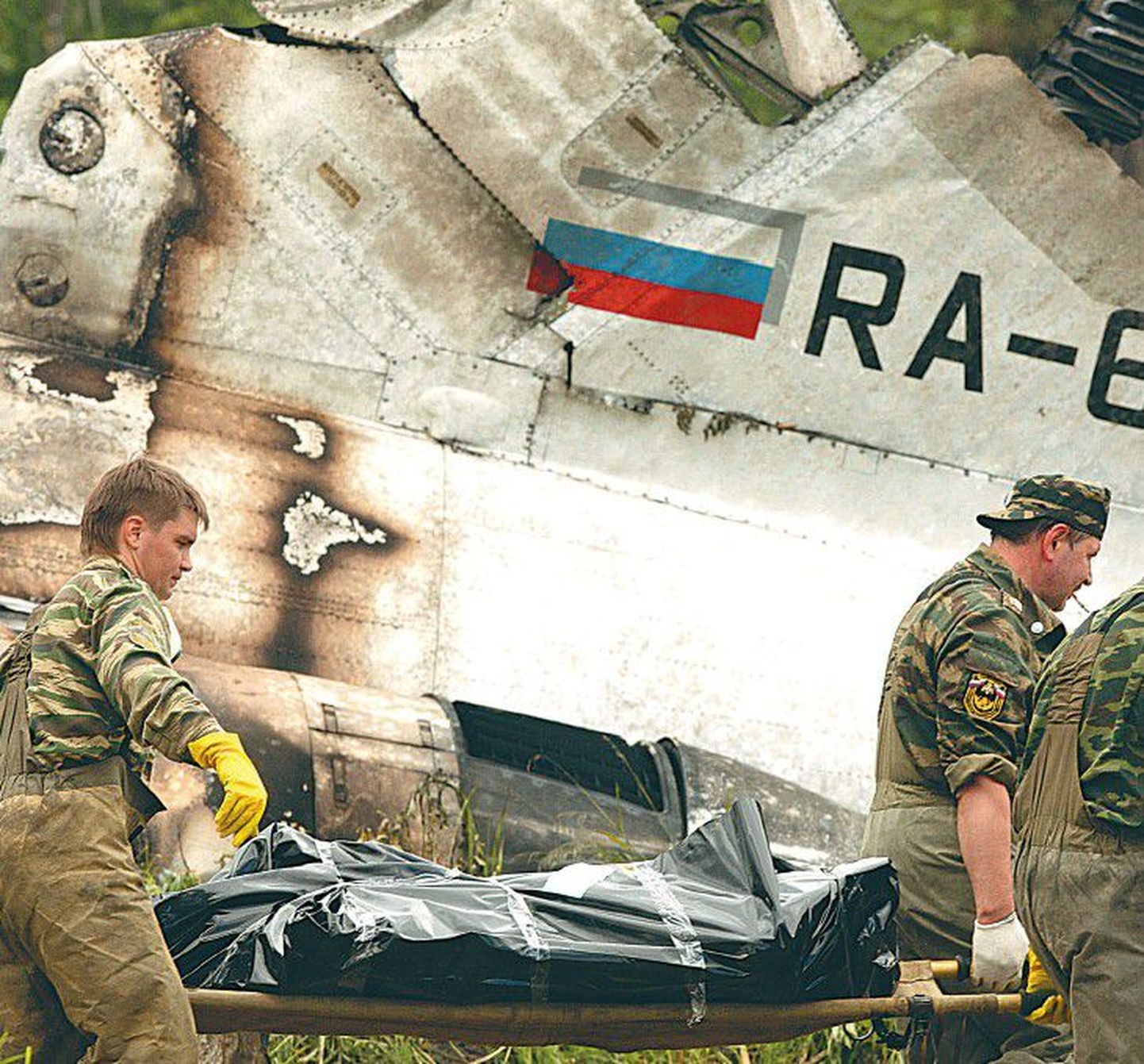 21. juunil Venemaal allakukkunud Tupolev-134 lennuki vraki ümber toimunud päästetööd.