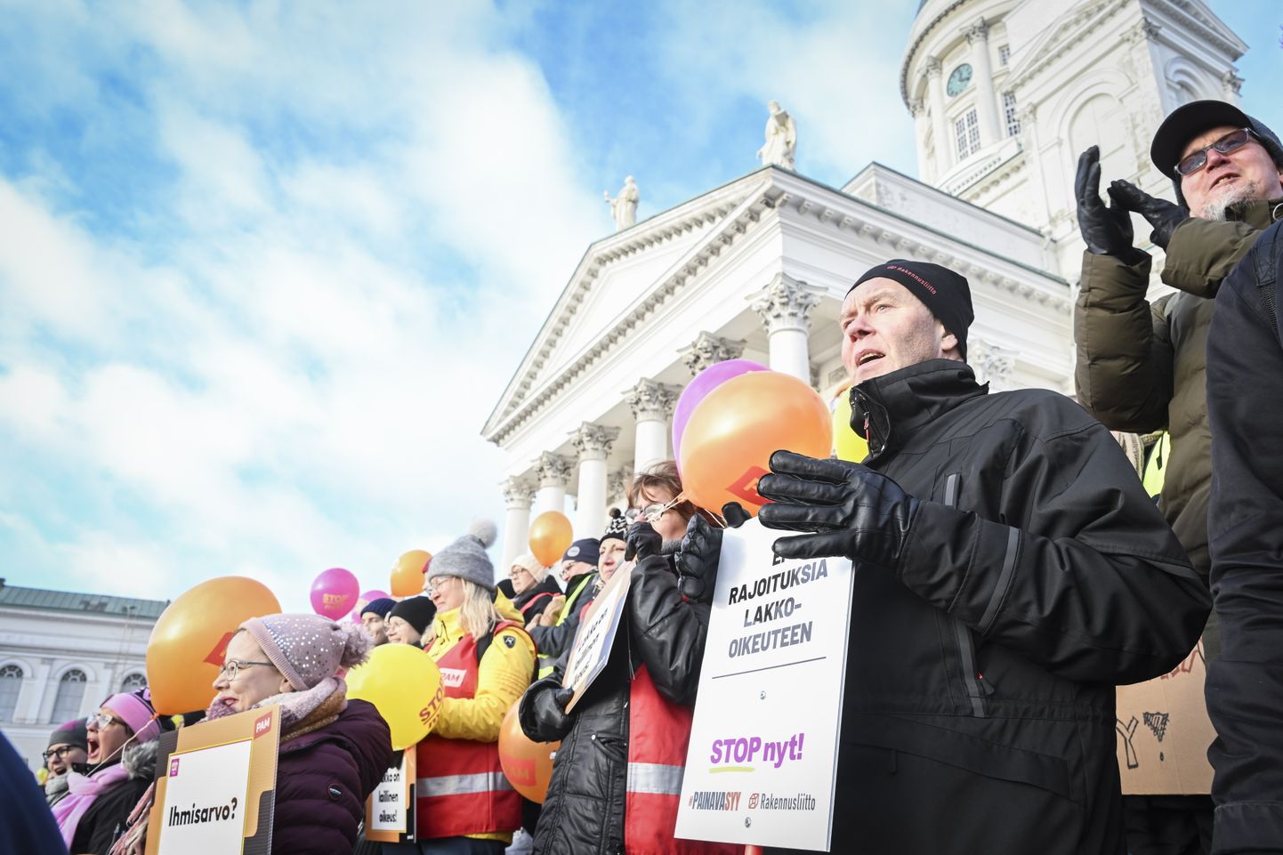 Streigi käigus veebruari alguses toimunud meeleavaldus Helsingis.