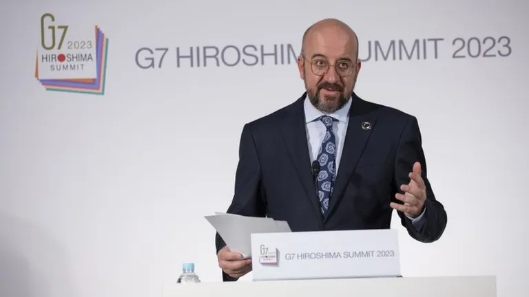 Президент Европейского совета Шарль Мишель пообещал перекрыть лазейки для обхода введенных против России санкций
