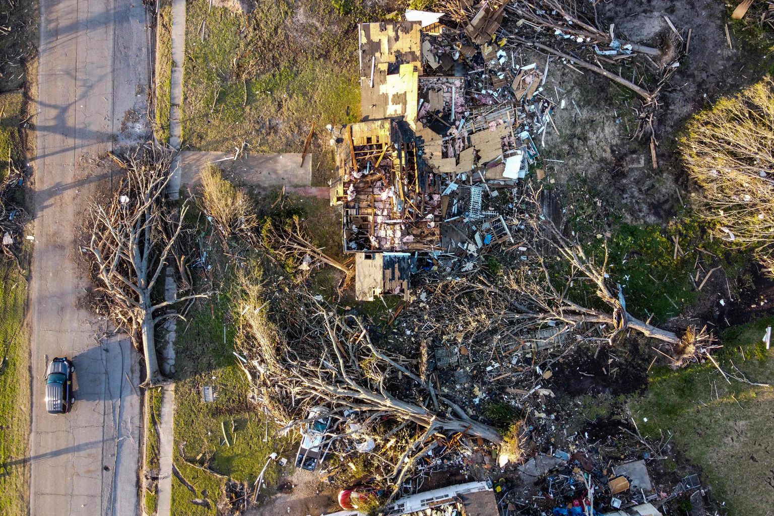 Ущерб от торнадо в Миссисипи, 25 марта 2023 года.