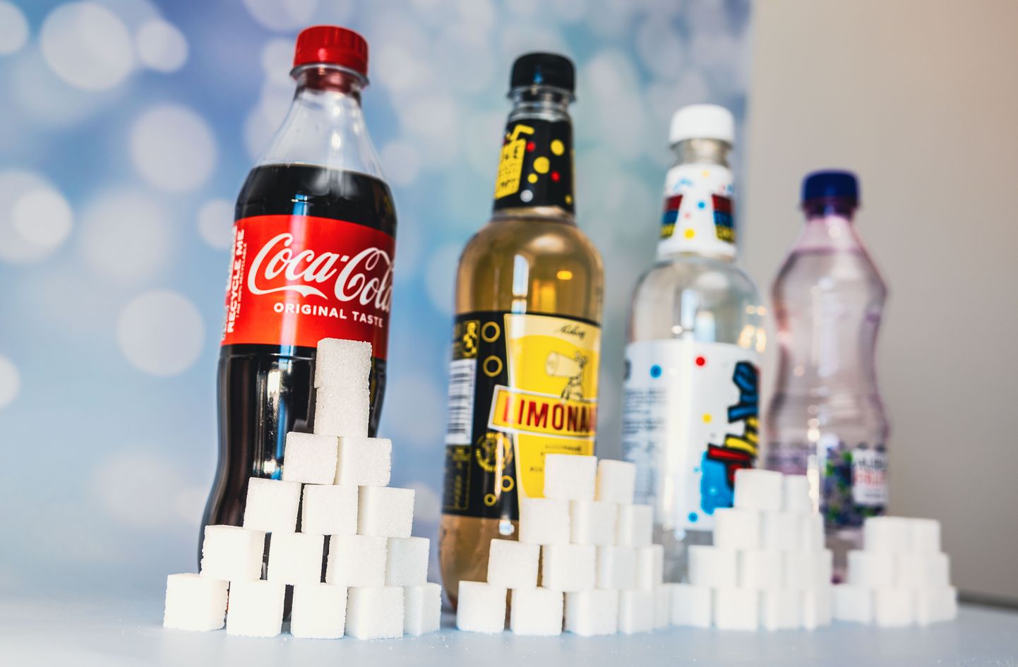 Suhkrumaks lükkub seni plaanitud 2025. aasta algusest aasta võrra edasi.