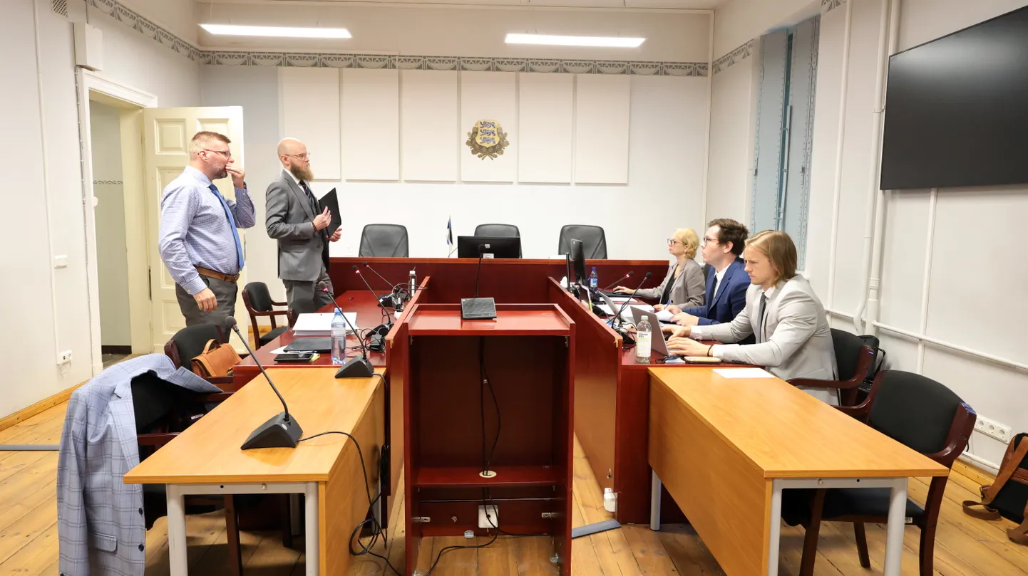Väidetavat toimingupiirangu rikkumist puudutavate kohtuistungite jada kestab juba mitmendat nädalat.