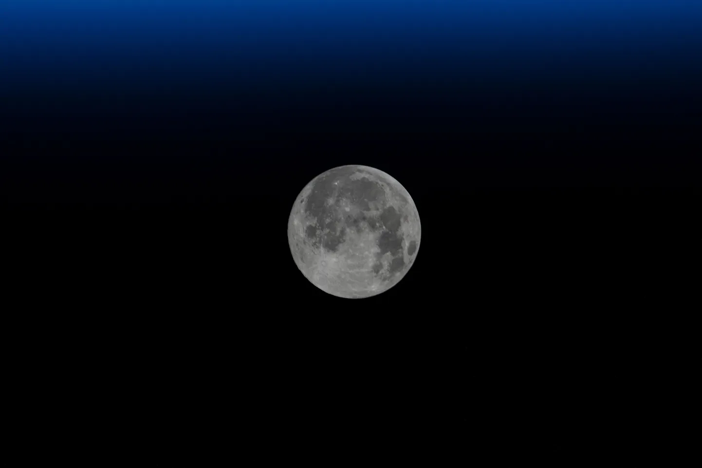 Rahvusvahelises kosmosejaamas (ISS) tehtud foto Kuust