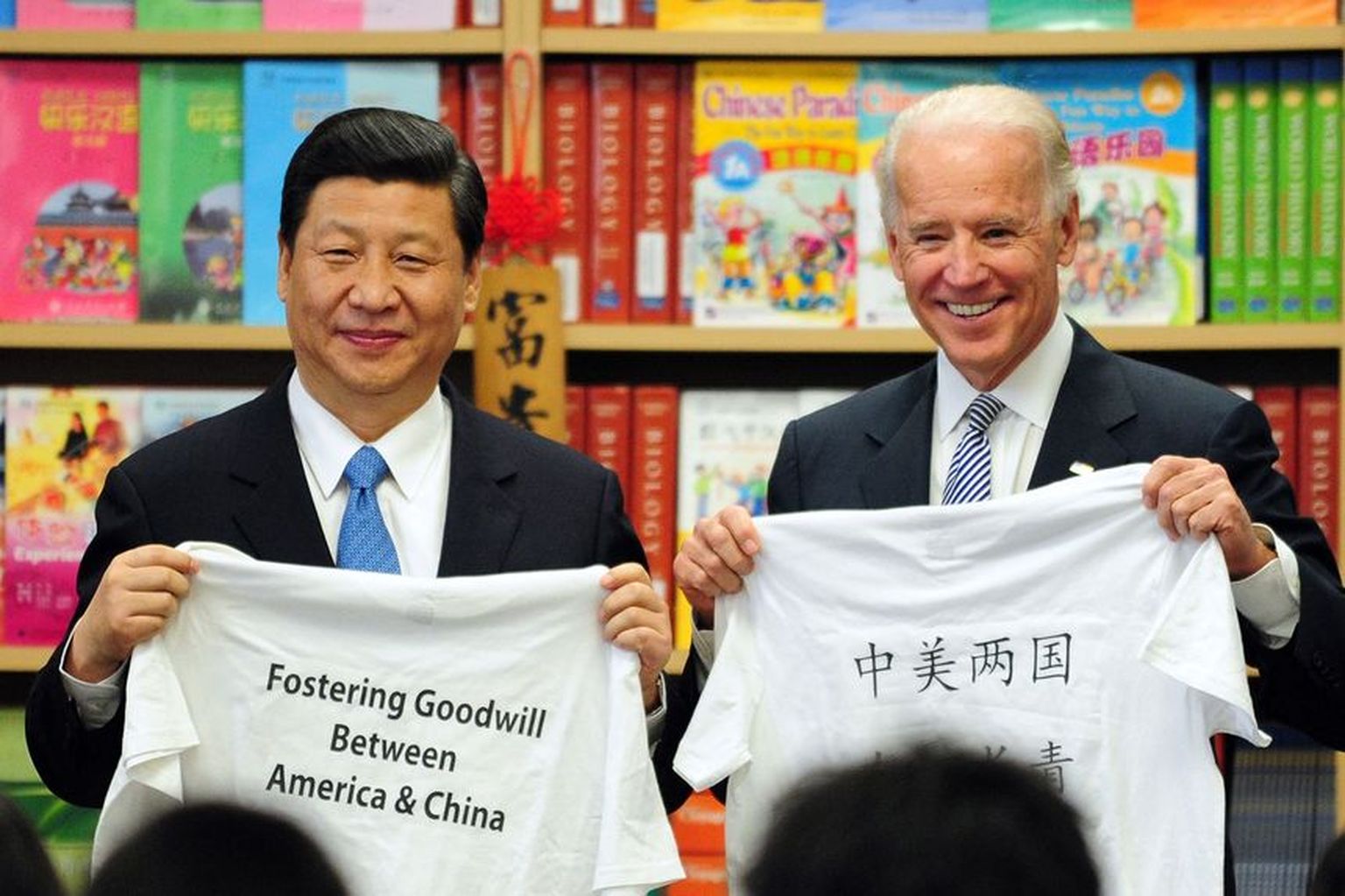 Joe Biden ja Xi Jinping aastal 2012.