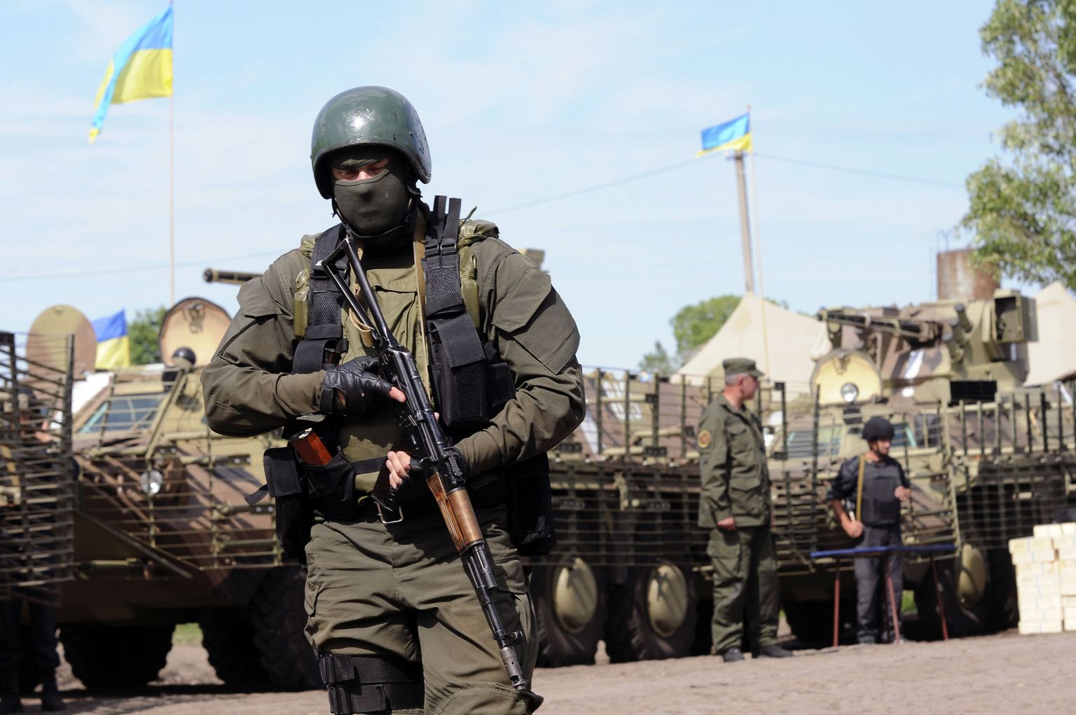 Солдат украинской армии, Святогорск, западная Украина.