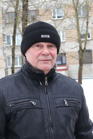 Александр выступает категорически против войны.