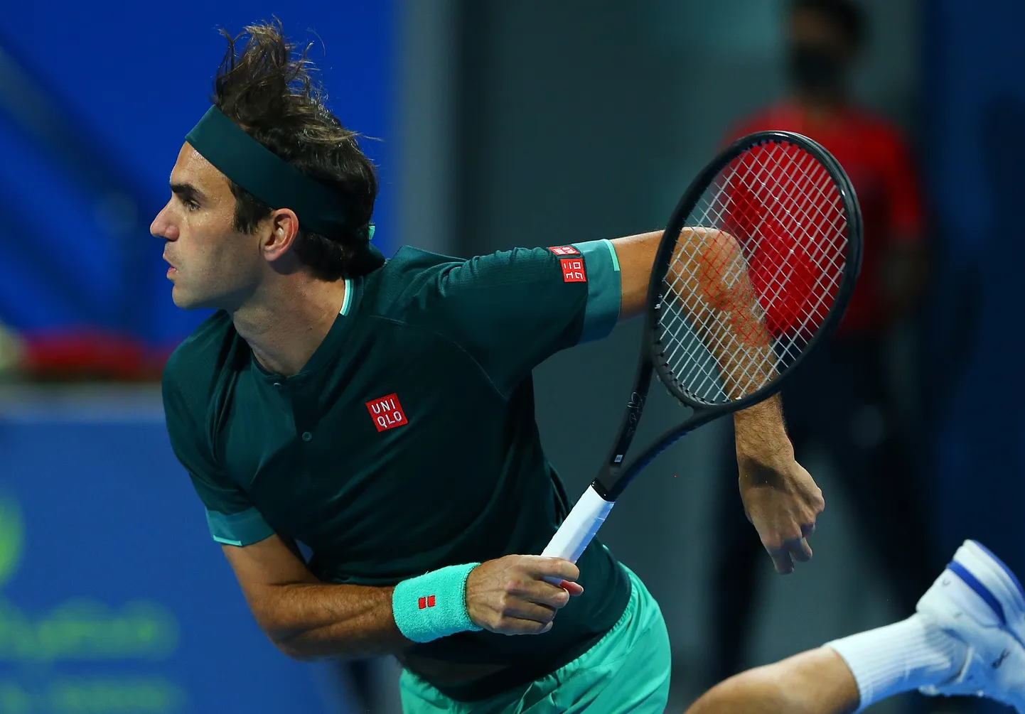 Šveitsi tennisetäht Roger Federer naasis 13-kuuliselt võistluspausilt võidukalt.