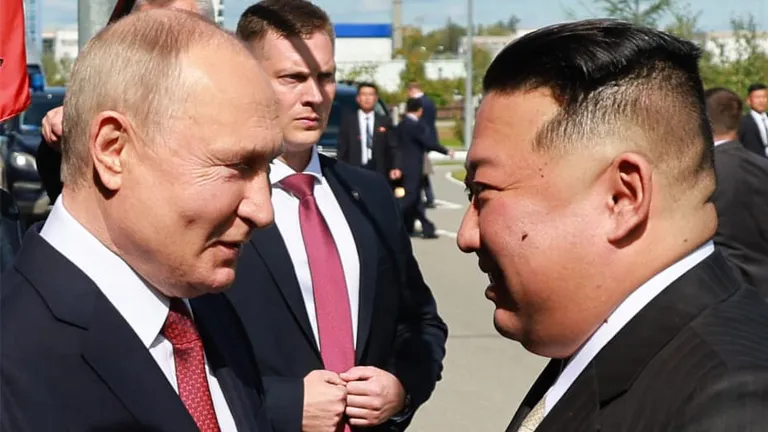 SUUDLUST OOTAV SUU: Puutja ja Kim nagu Brežnev ja Hoenecker