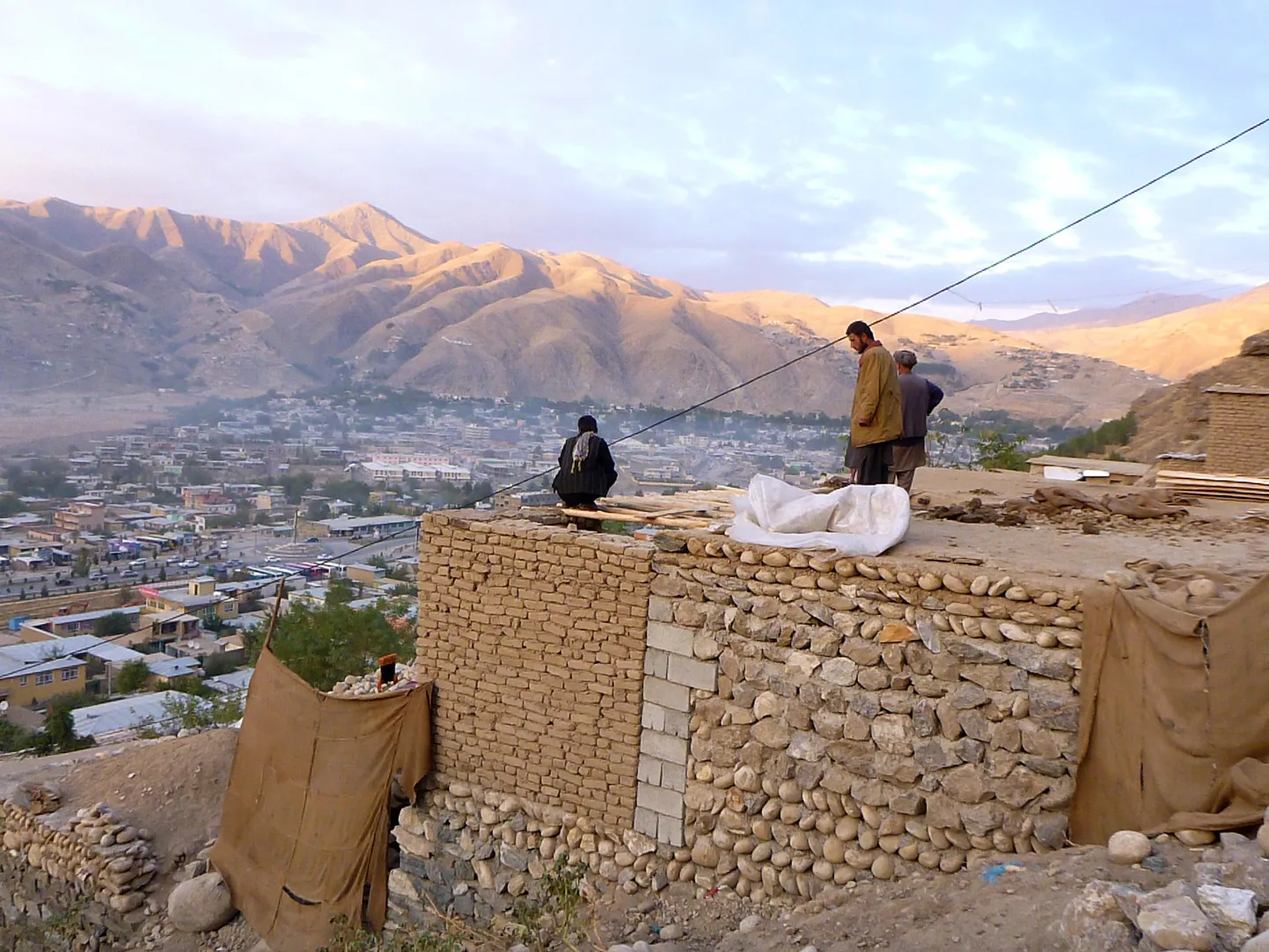 Külaelanikud Afganistanis Badakhshani provintsis.