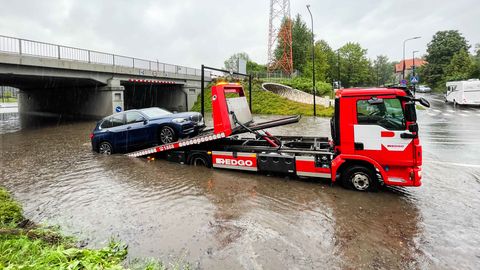 Mida peaks teadma, kui üleujutus kahjustab parklas seisvat või lombist läbi sõitnud autot?